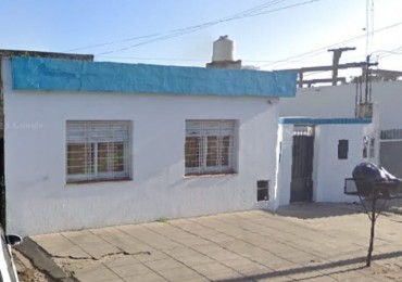 GALPON CASA COMERCIAL EN GONZALEZ CATAN 