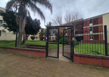 DEPARTAMENTO TRES AMBIENTES AL FRENTE
